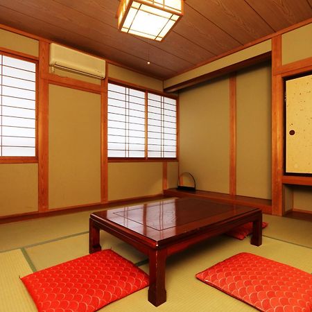 Hotel Jyonnobinayado Yoemu à Nozawaonsen Extérieur photo