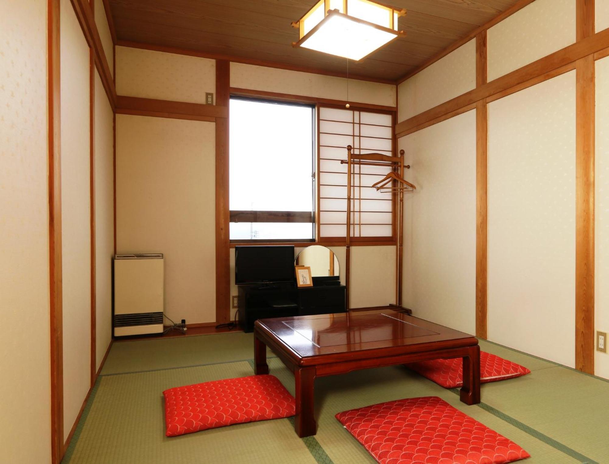 Hotel Jyonnobinayado Yoemu à Nozawaonsen Extérieur photo