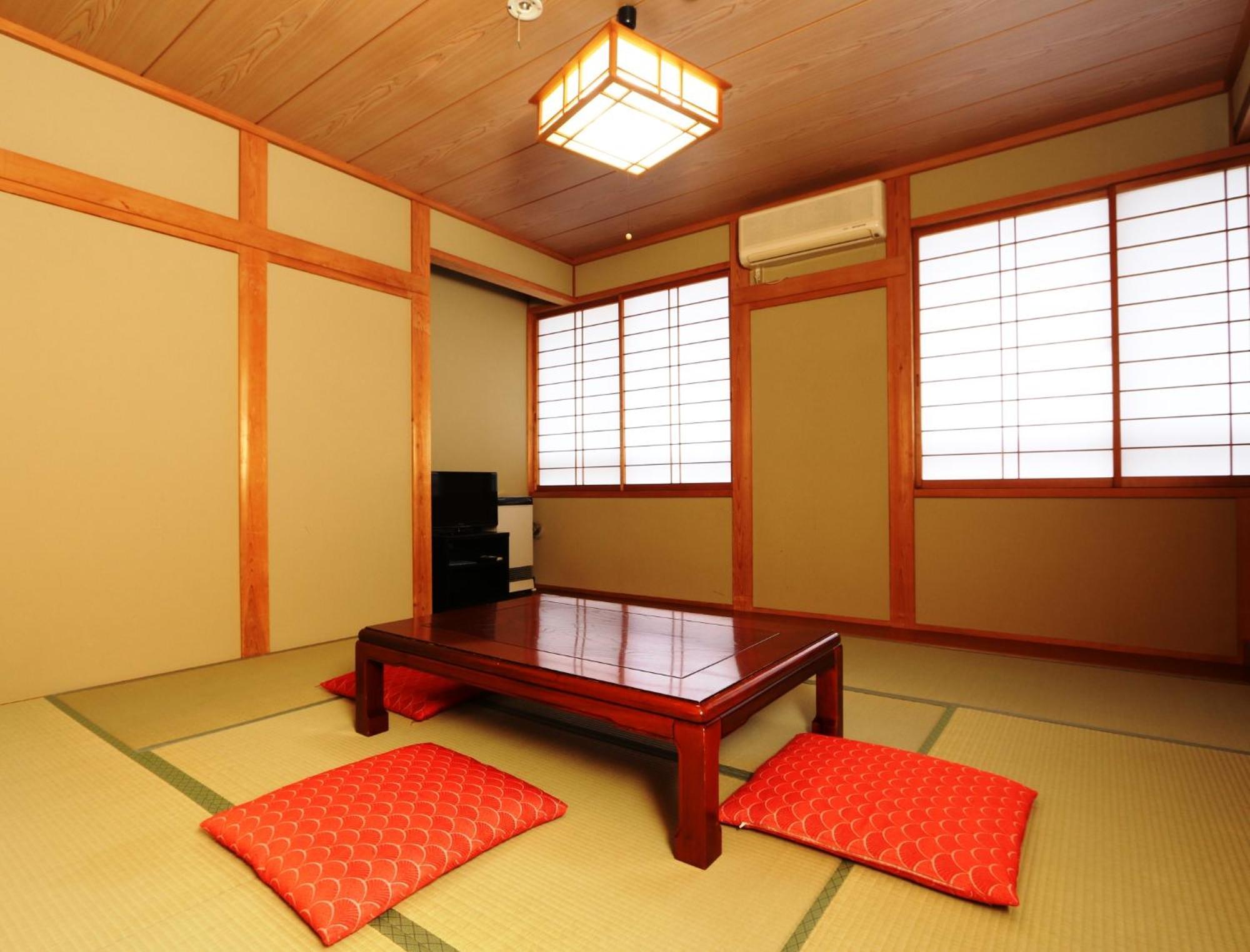 Hotel Jyonnobinayado Yoemu à Nozawaonsen Extérieur photo