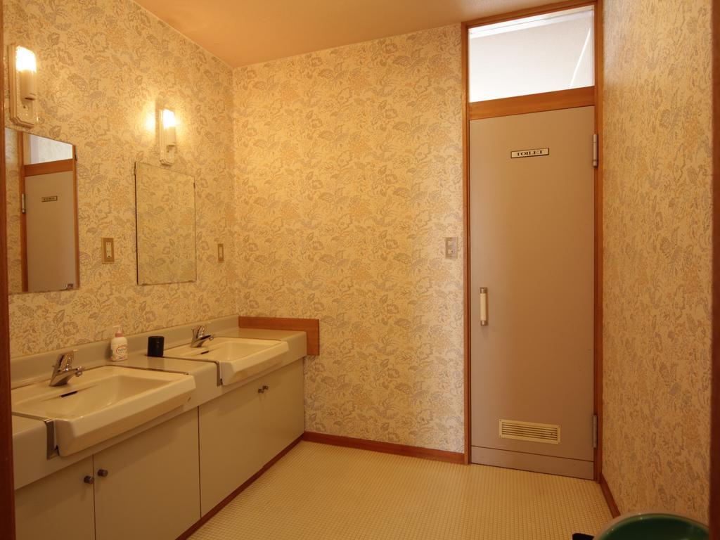 Hotel Jyonnobinayado Yoemu à Nozawaonsen Extérieur photo